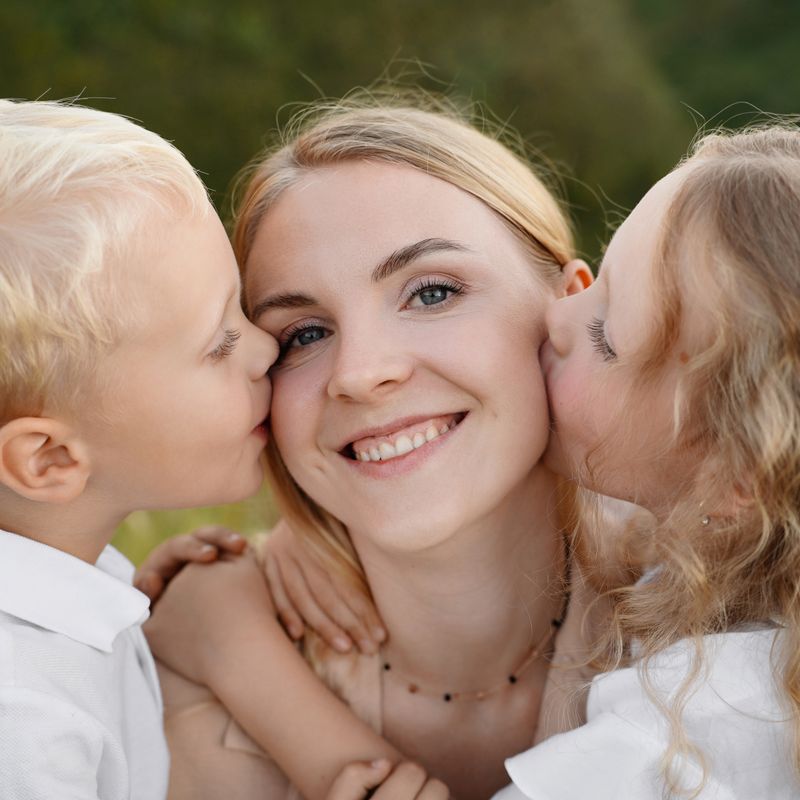 Ретуш та кольорокорекція - мій підхід до обробки сімейної фотосесії у Києві